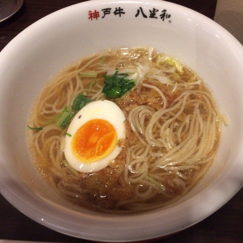 神戸牛×清湯 醤油(神戸牛らーめん 八坐和（やざわ）)