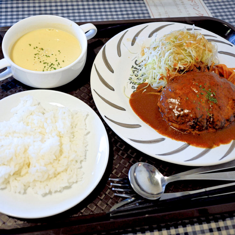 手作りハンバーグセット(阿部食堂 )