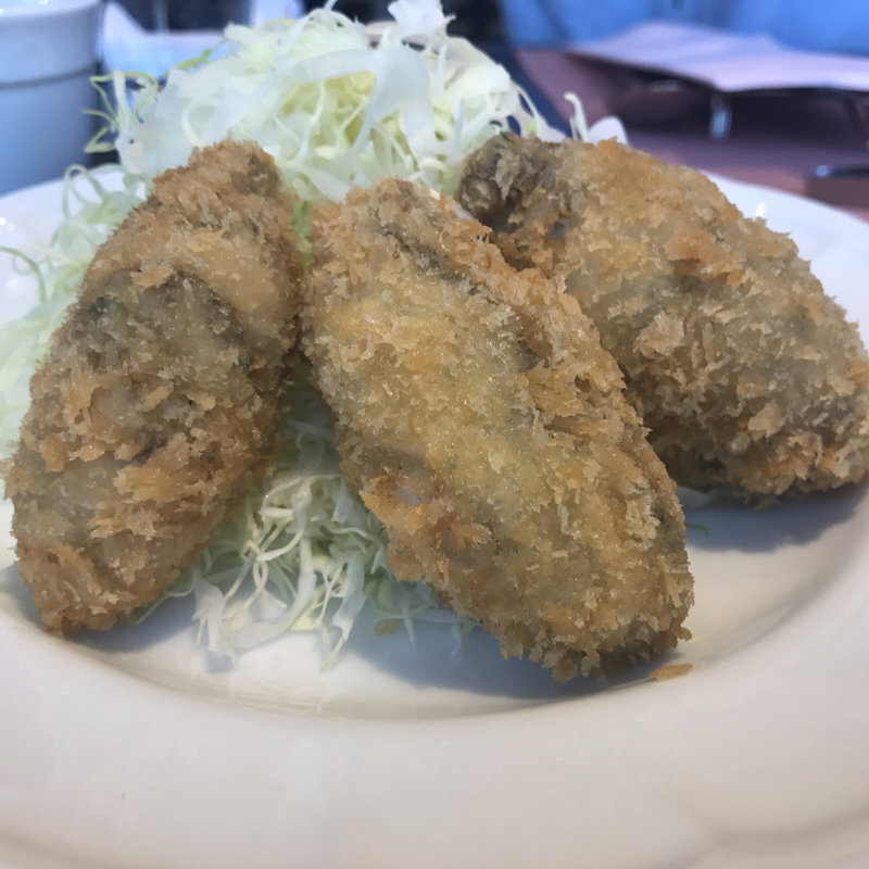カキフライ(レストラン香味屋 （カミヤ）)