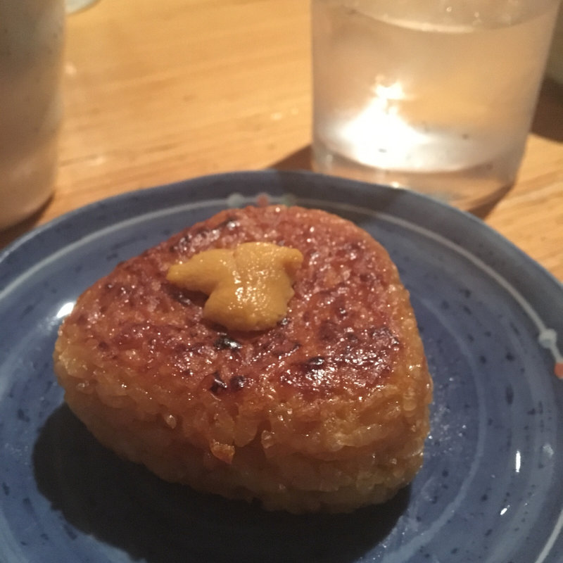 うにおにぎり(炊き餃子池三郎)