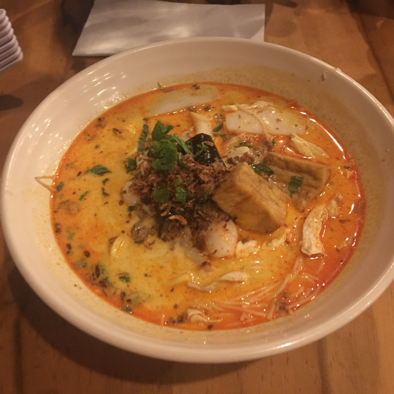 combination curry laksa(Laksa King)