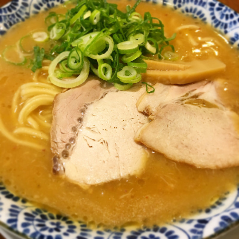 鶏骨ラーメン(らーめん　彦さく )