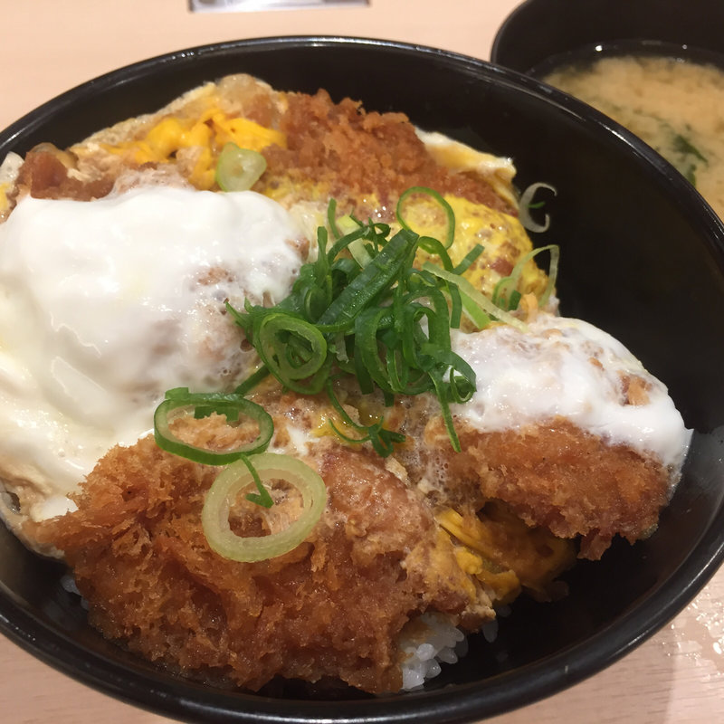 親子チキンモモカツ丼(松屋 JR尼崎店 )