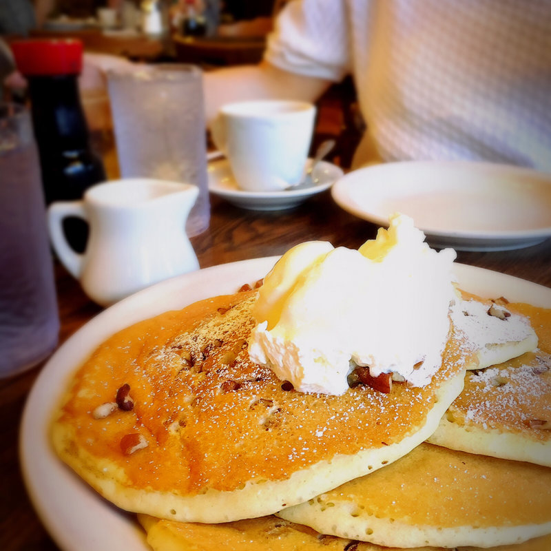 Peacan Nut Pancakes(Wailana Coffee House)