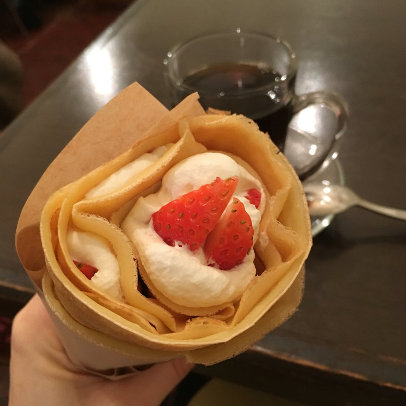 イチゴとクリーム(ラップスクレープ （WrapsCrepe）)