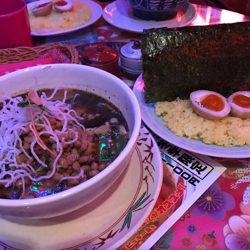 チキン 極楽 スープ大盛 (岩海苔 納豆 味ごっち)(マジックスパイス 東京下北沢店)