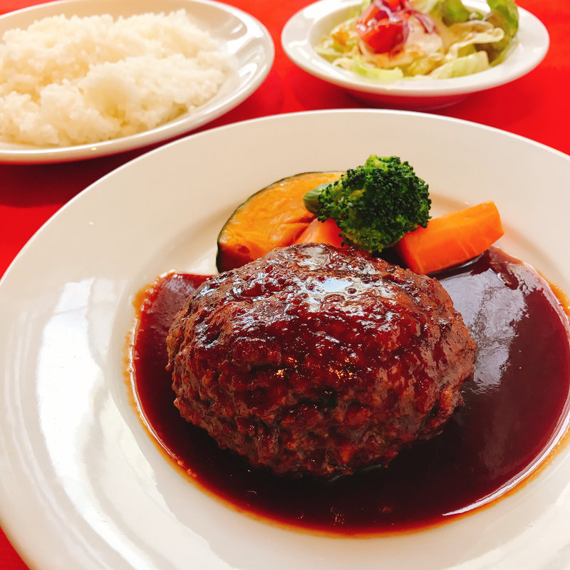 ①手作りハンバーグ(トラットリア・オゼール )