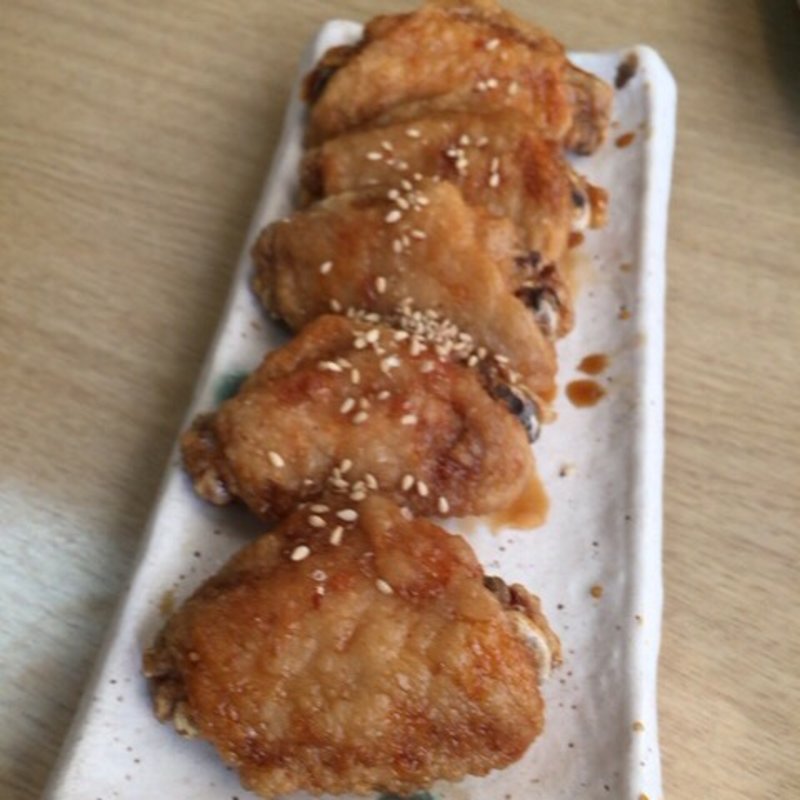 自慢の手羽先(サガミ 箕面店)