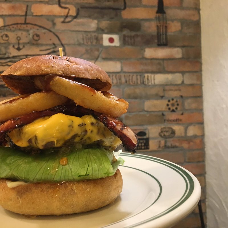 マンリーバーガー(Sunchago Burgers)