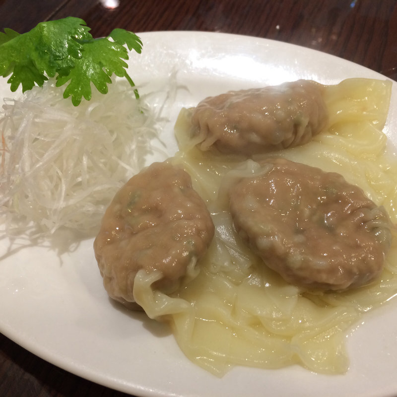 皿わんたん(徒歩徒歩亭)