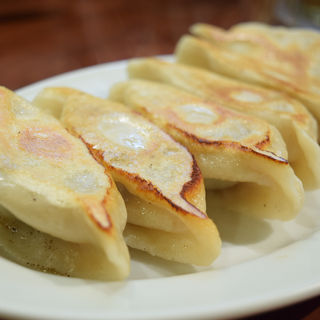 焼餃子（ニラ）(餃子のハルピン)