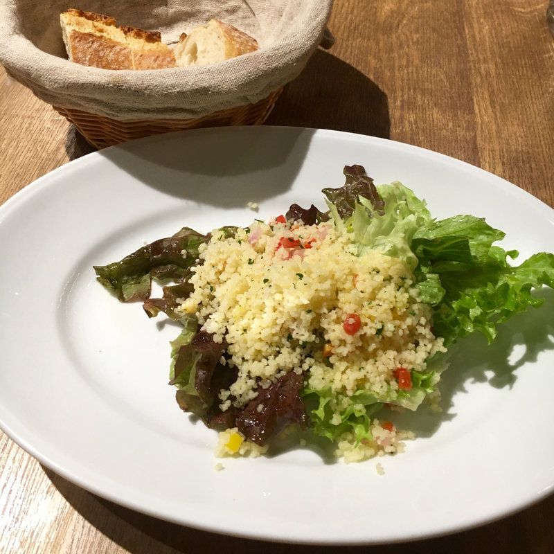 クスクスのサラダ(ビストロ・ル・パリジャン)