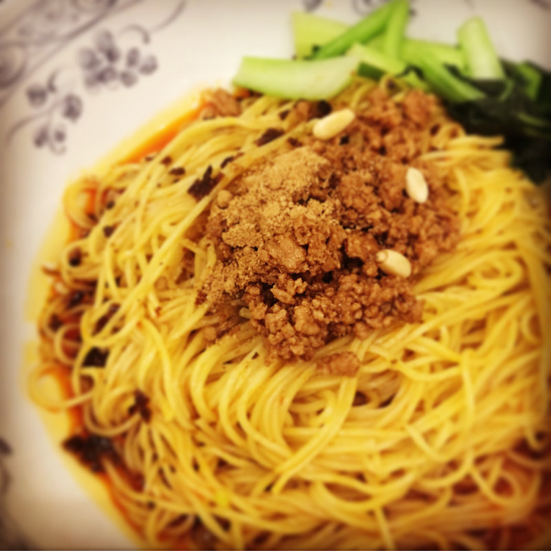 正宗担々麺(松の樹)