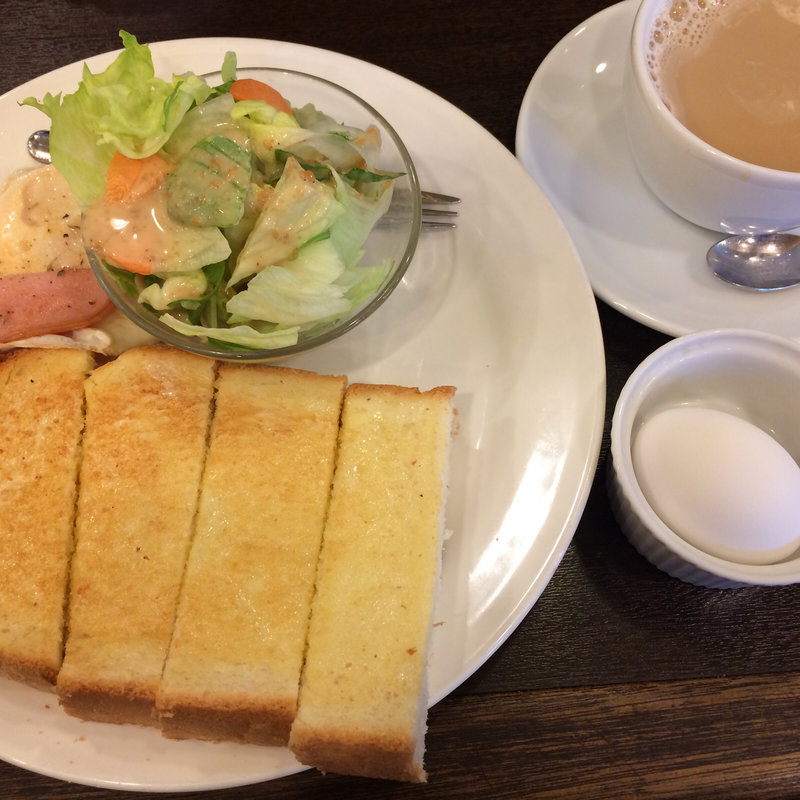トースト&目玉焼き(珈琲館 大島店)