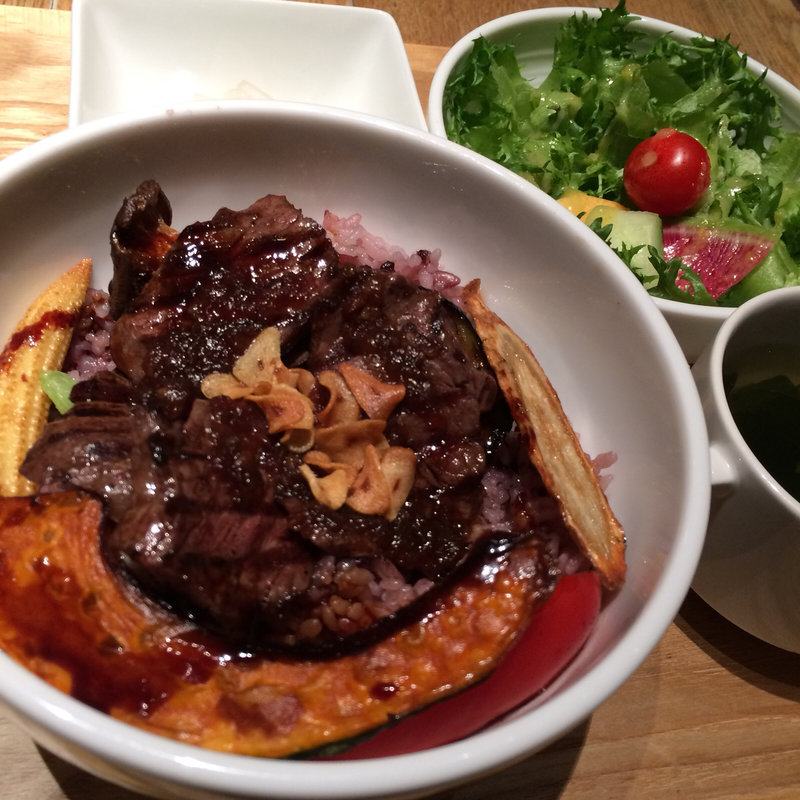 牛ハラミのグリル御前(chef’s V 丸ビル店)