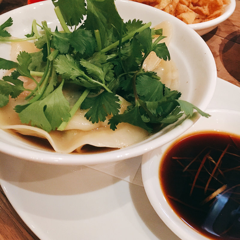 水餃子(パクチー・バー ラムチョッパー)