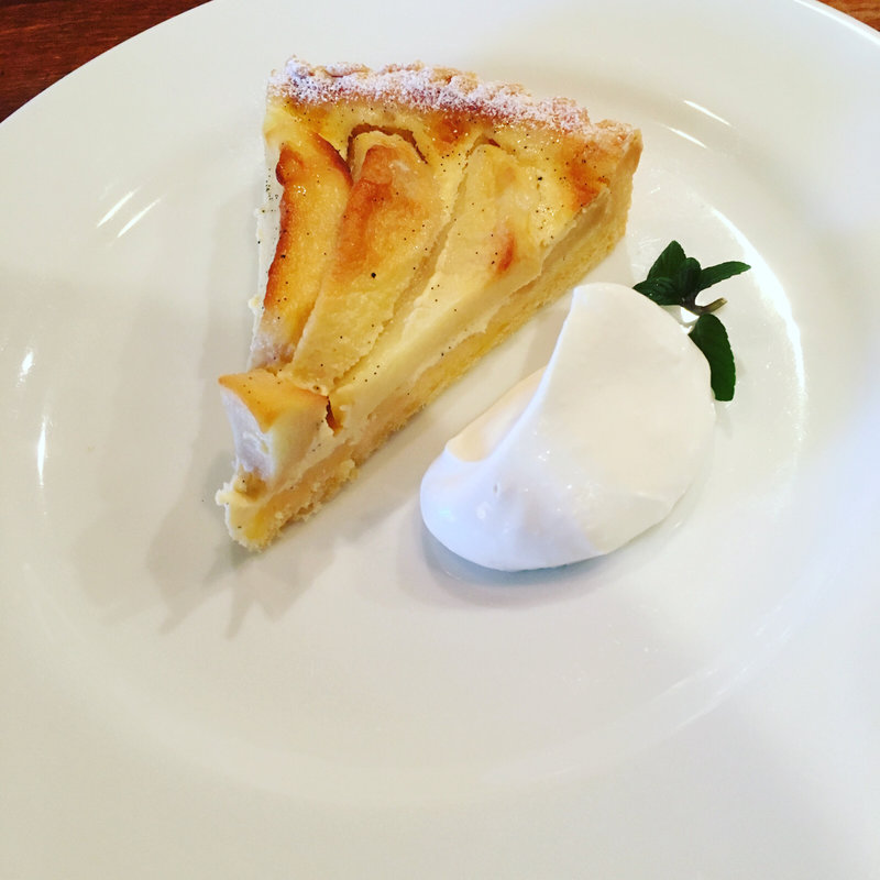 りんごのタルト(CAFE JI*MAMA （ジーママ）)