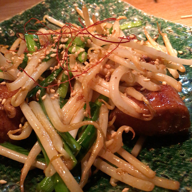 レバニラ炒め(五臓六腑 久 離れ)