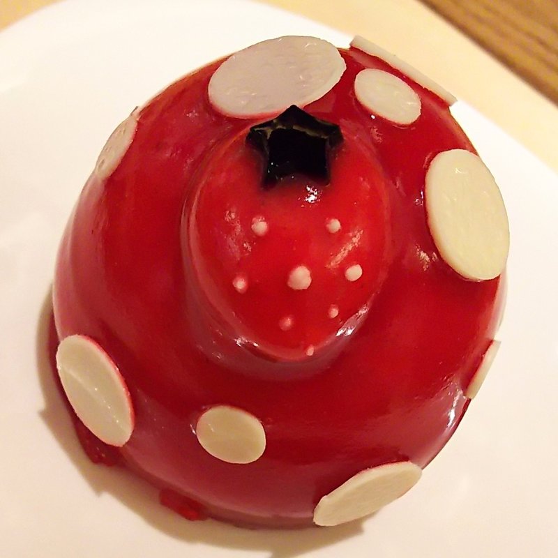 雪いちご(ケーキセット)(マールブランシュ カフェ )