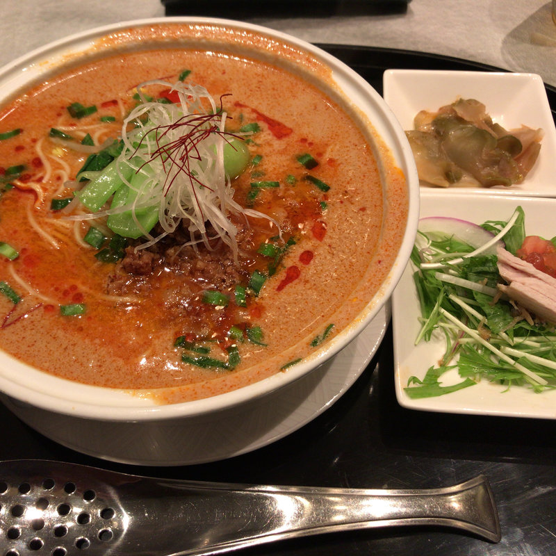 担々麺(雪園 京橋店)