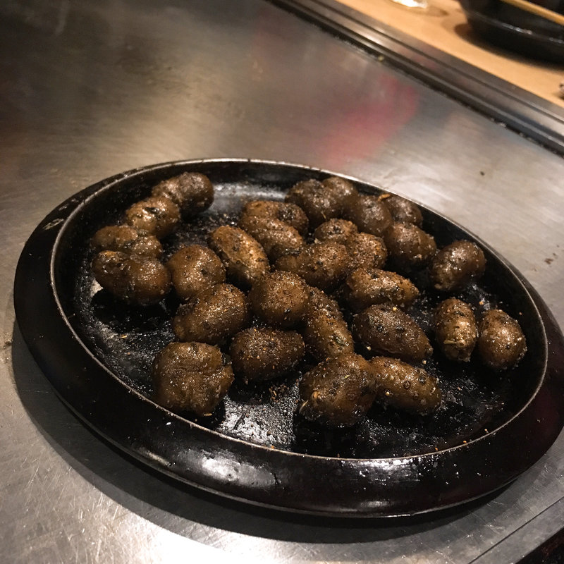 むかごのペペロンチーノソテー(『ほじゃひ』広島地酒と鉄板焼の店)