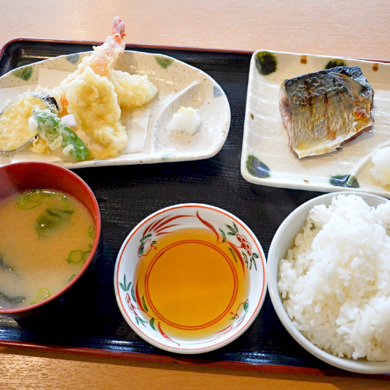 マイ日替り定食(いただきさんの海鮮食堂 坂出店 )
