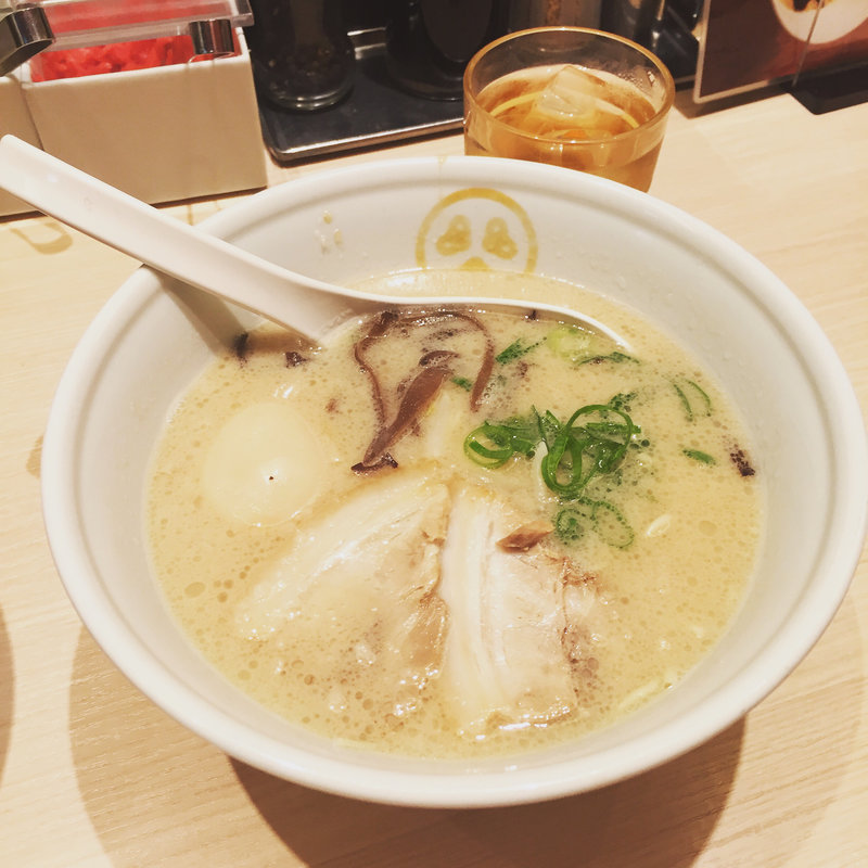 豚骨プレーン＋半熟煮卵(TOKYO豚骨BASE MADE by博多一風堂 品川店 )