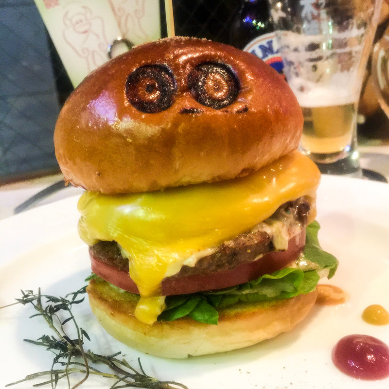 ダブルテイスト・ハーブ&チーズバーガー(ゴールデンバーガー )