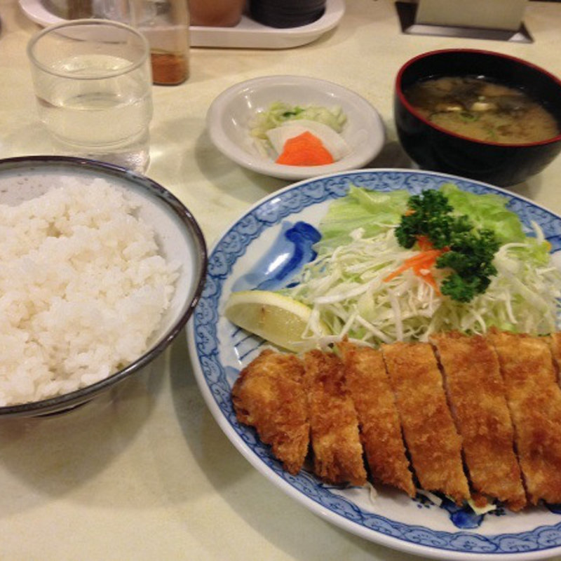 とんかつ定食