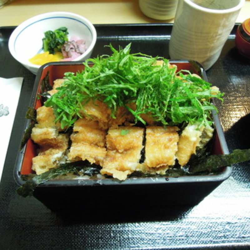 穴子バラ揚げ丼(天婦羅 もも瀬(ももせ))