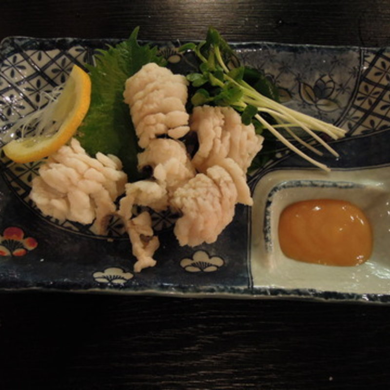 鱧の湯引き(虎丸水産 )