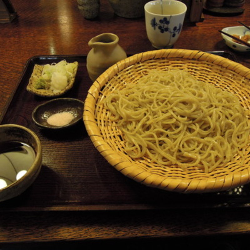 露下のそば切り(そばの実 )