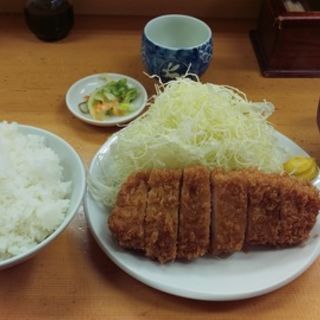 上ロースカツ定食(とんかつ 山家)