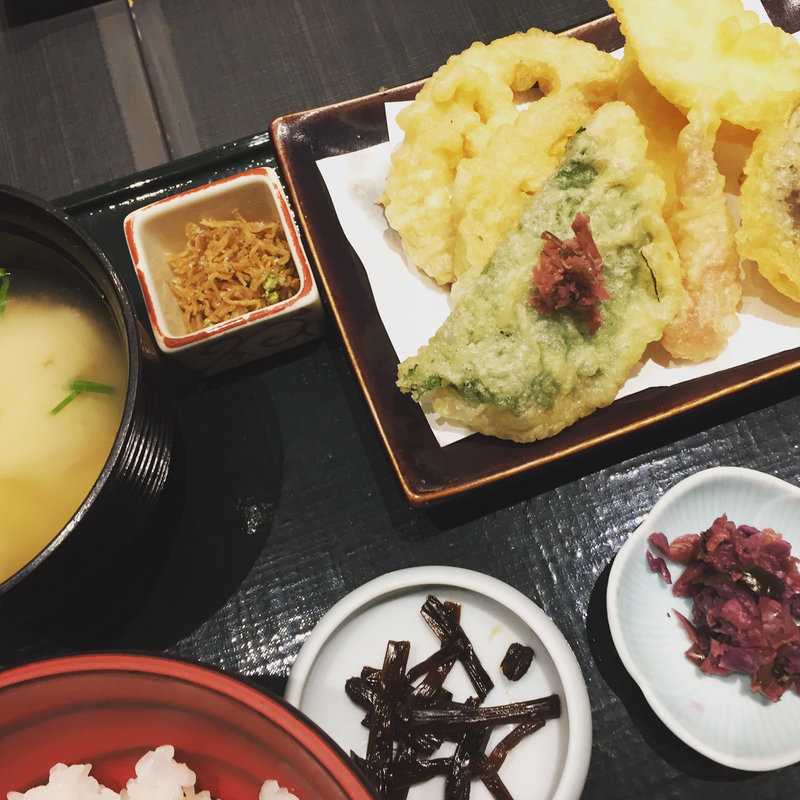 お漬物天ぷら膳(竈炊き立てごはん 𡈽井 京都駅八条口店)