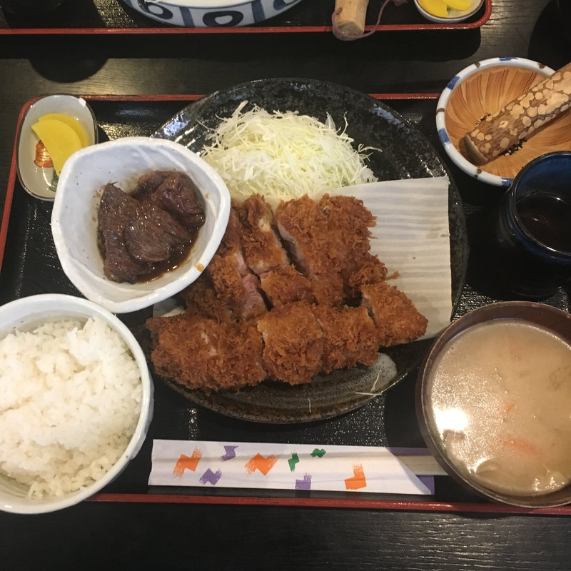 肉づくし定食(とんかつ 播 岩岡店 （トンカツ バン）)