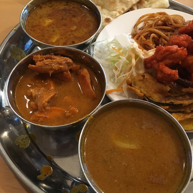 ランチバイキング(タージマハル　インドカレー＆スペインバー )