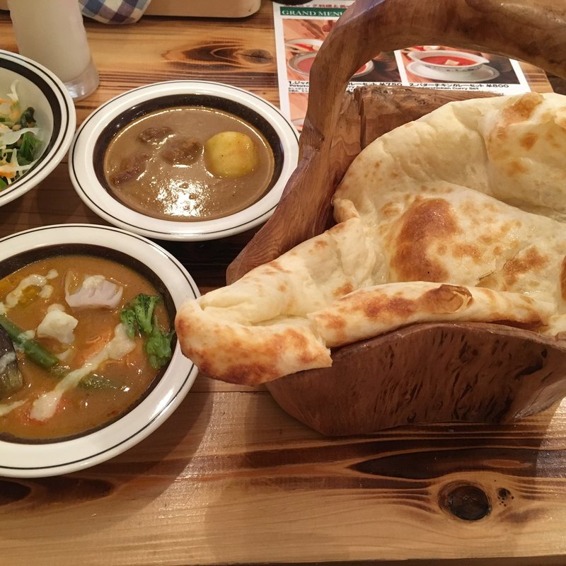 2カレーチョイスセット(オーガニック・シクダル・マア （Organic Sikder-Maa）)