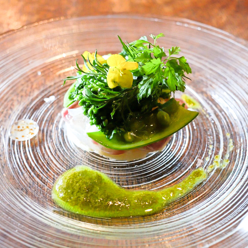 真鯛の昆布〆 菜の花と根セロリのサラダ仕立て(五風十雨 （ごふうじゅうう）)