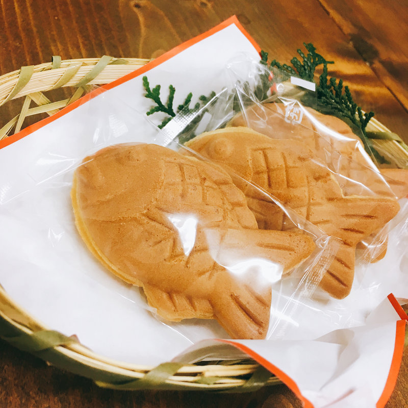 小鯛焼(桃林堂 青山本店・桃林堂画廊)