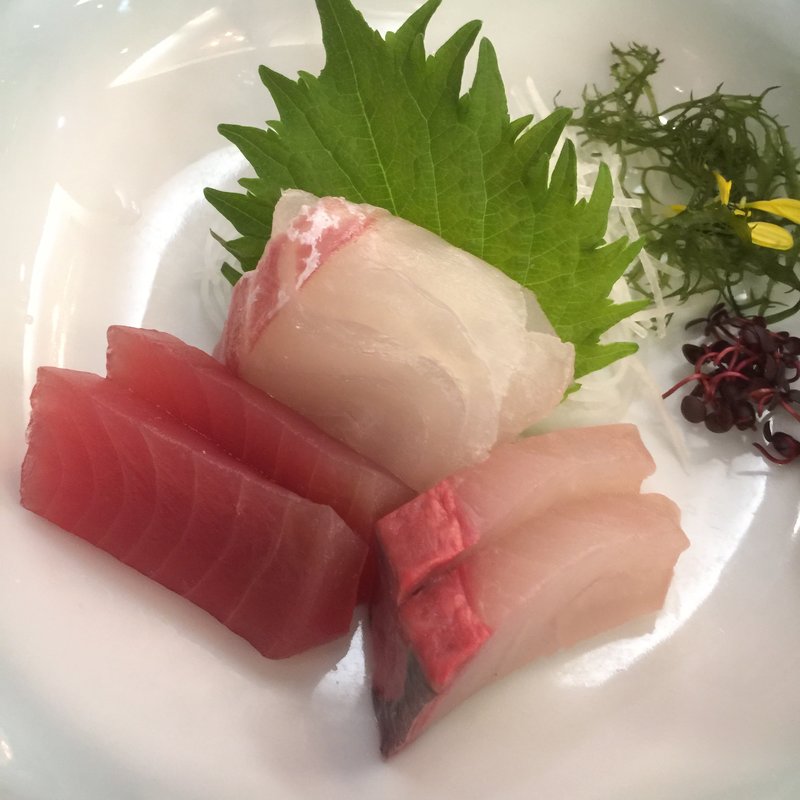 長良会席 お造り三種盛(ニューハートピア温泉ホテル長島 )