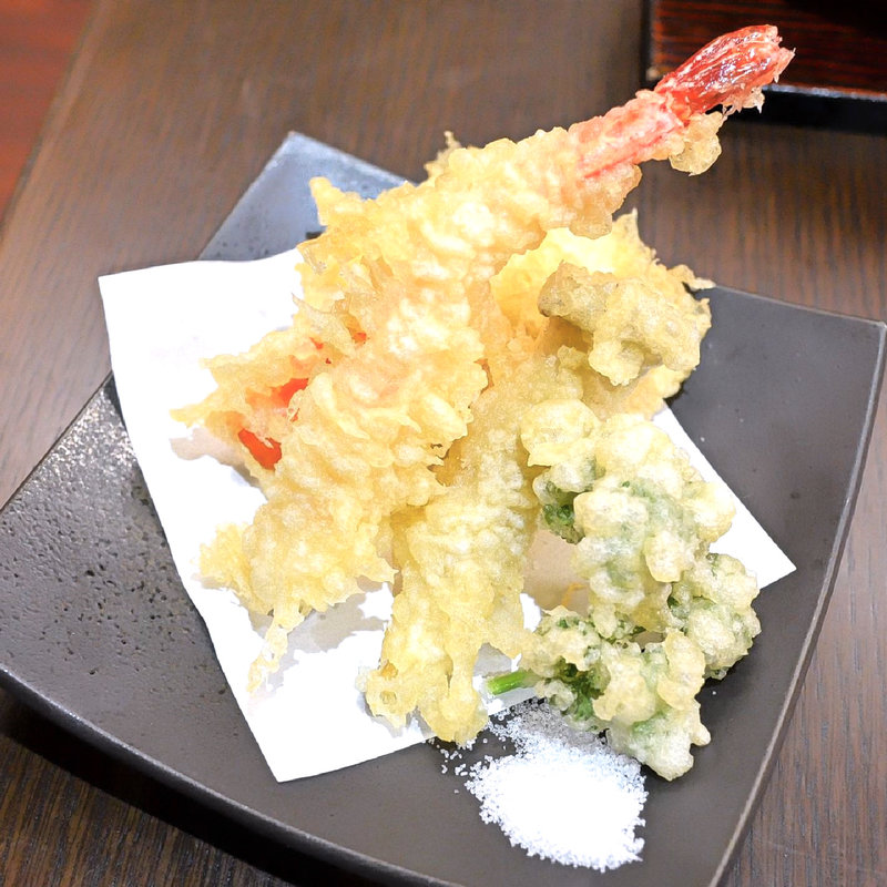 昼のランチ膳の天ぷら(樹ノー （ジュノー）)