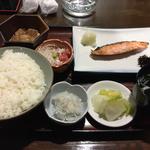焼き鮭定食(寿司焼き物処　たかはし)