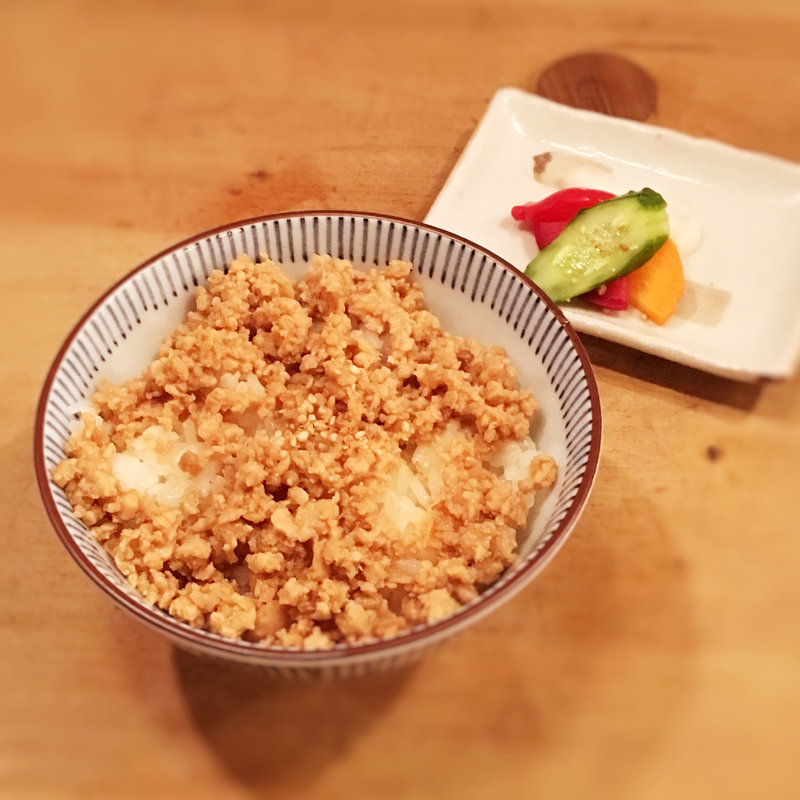 鶏そぼろご飯(信州そば むらた)