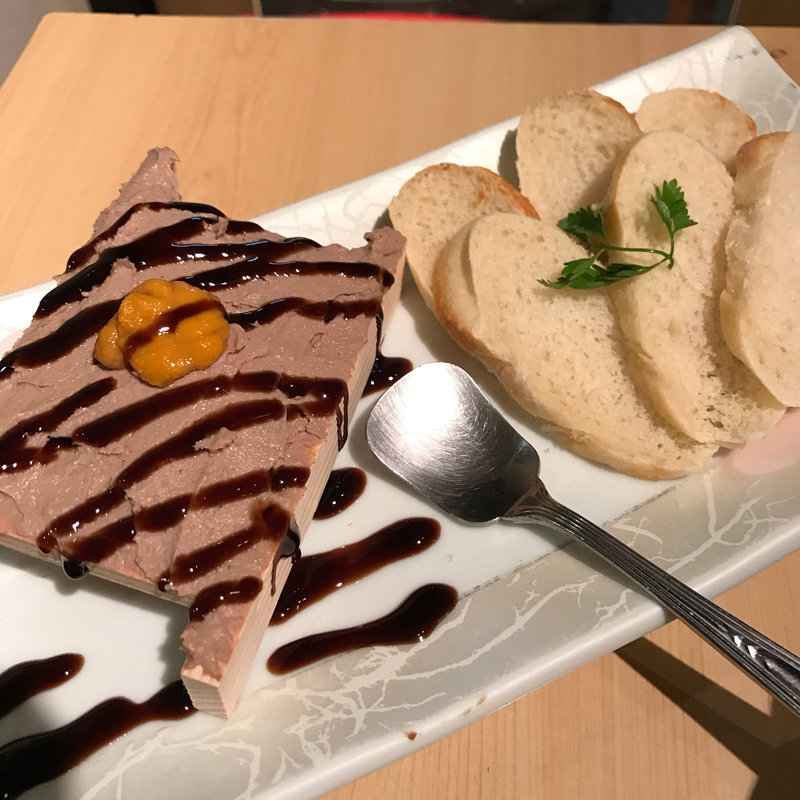 鶏白レバーの雲丹パテ 〜ブレッド添え〜(板前バル 銀座店 )