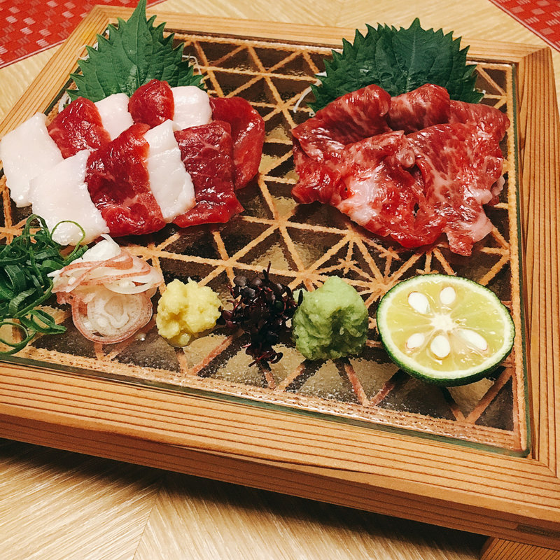 馬刺し(つるとんたん UDON NOODLE Brasserie銀座)