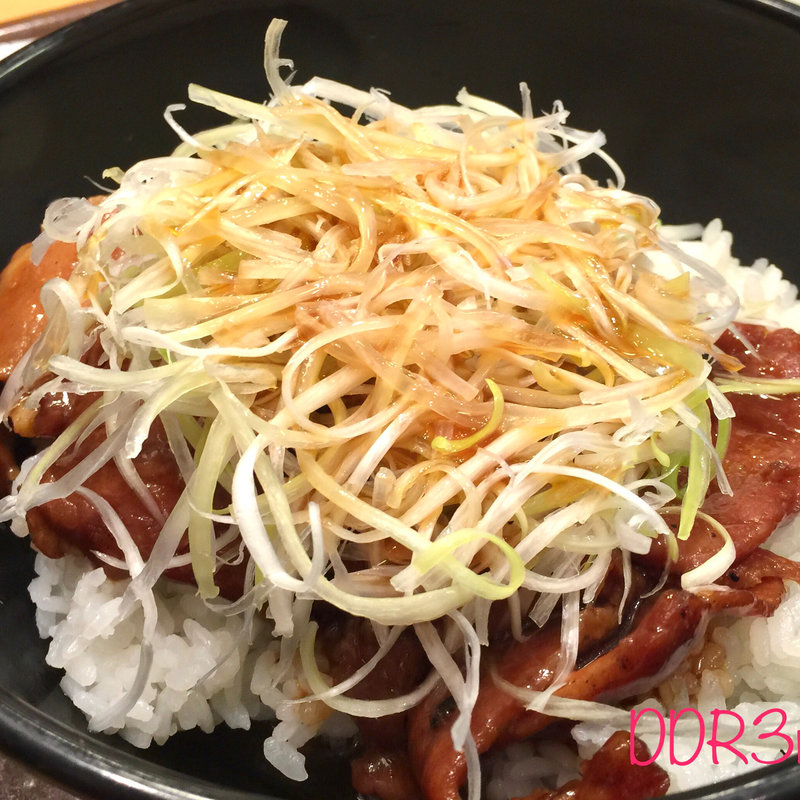 炭火豚丼(すき家 築地四丁目店 )