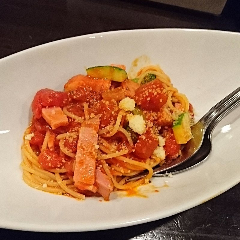 トマトソースパスタ (ハーフ)(酒場おっとん)