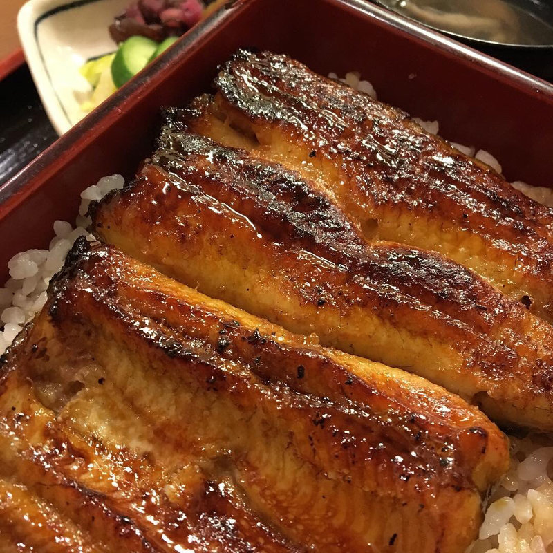 鰻重 特上(なかやかば焼店 )