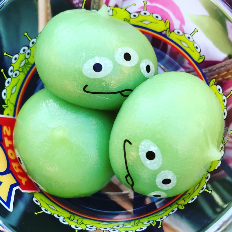 リトルグリーンまん(S.S.コロンビア・ダイニングルーム)