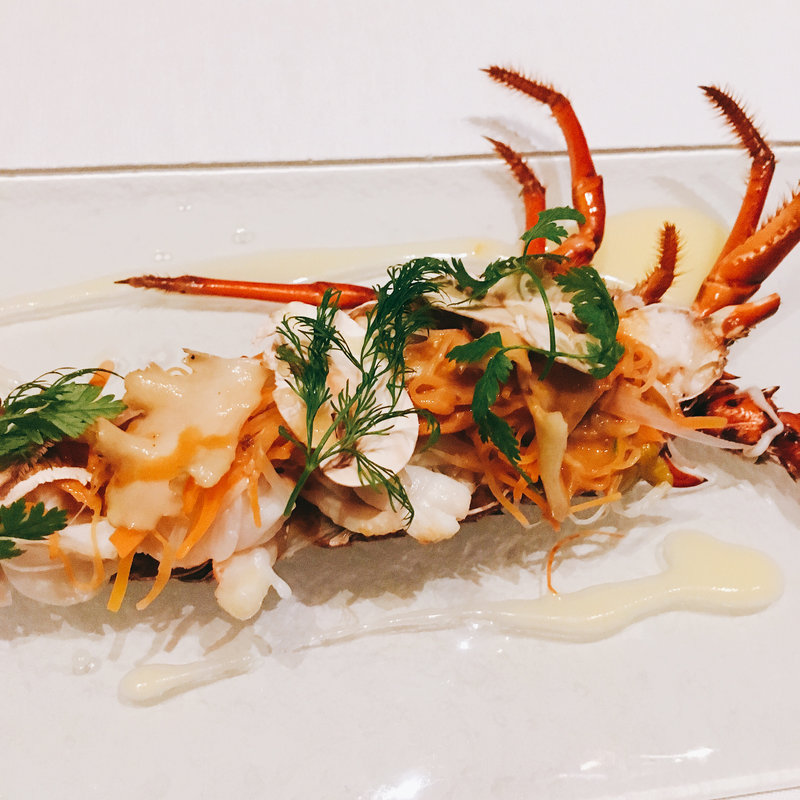 徳島産 活伊勢海老のロースト(イタリア料理 リストランテ マレッタ)